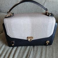 Borsa "Numeroventidue" assemblata 