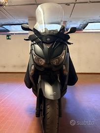 Yamaha x-max 400cc 2013