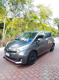 Toyota verso sportivă 