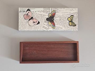 Scatola Fornasetti - Farfalle e testo - Nuova