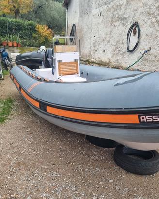 Gommone Asso 5.70m