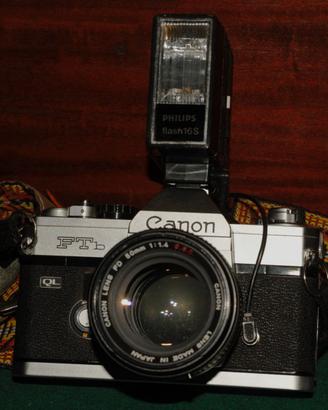 CANON FTb QL con 50mm e 135mm  MINT