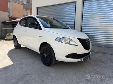 Lancia Ypsilon 0.9 TwinAir 85CV Metano 2015