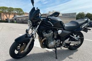 Suzuki Bandit gsf 600