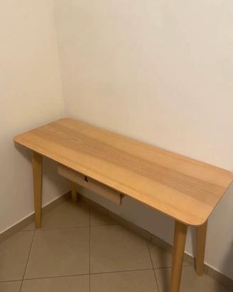 Scrivania ikea lisabo 118x45cm