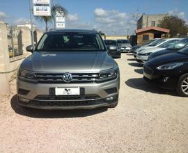 Volkswagen Tiguan 2.0 tdi Carat TAGLIANDI VW xeno 