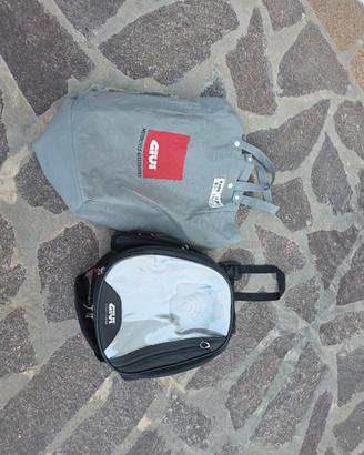 Borsa serbatoio moto Givi T480 Tanklock 