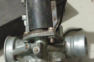 carburatore scooter da 19 usato ma funzionante 