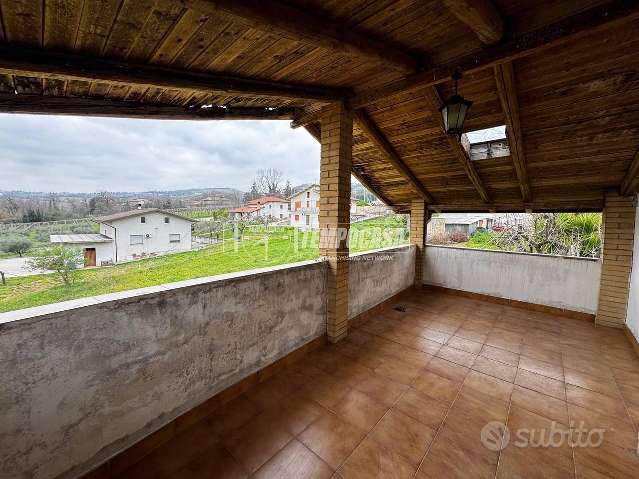 RUSTICO SULLE COLLINE CHIETINE - Vista 4