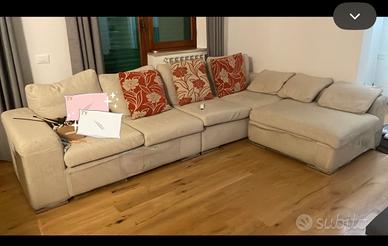 Divano 4 posti + penisola