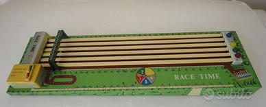 Gioco in latta anni 50 RACE-TIME by MARX Non funz