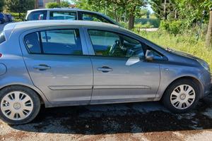 OPEL CORSA ADAM 1.2 5 porte - 2007 BENZINA/METANO