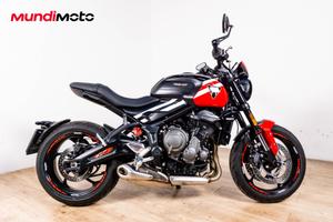 TRIUMPH TRIDENT 660 - 2025