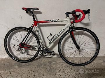bicicletta da corsa bianchi 