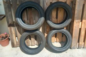 PNEUMATICI MOMO 185/60R15 84H