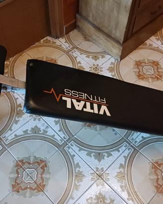 VITAL FITNESS. Panca per addominali.