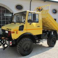 Mercedes-Benz Unimog U-1200 ribalt. 4x4 PATENTE B