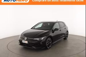 VOLKSWAGEN Golf UN29096