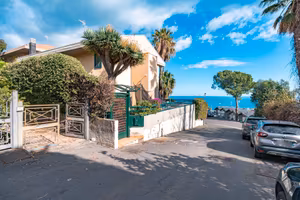 IMMOBILIARE GROUP.ACI CASTELLO VILLA VISTA MARE