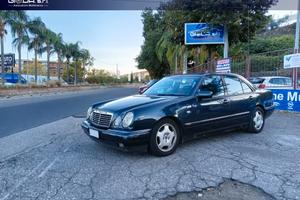 Mercedes-benz E 250 E 250 turbodiesel cat Avantgar