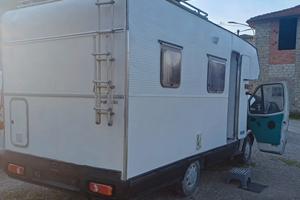 Camper COMPLETAMENTE RISTRUTTURATO