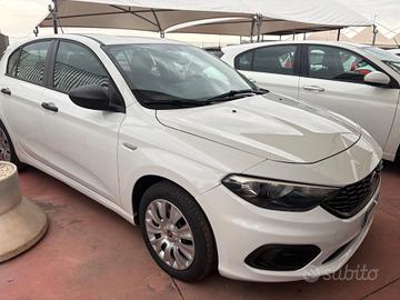 Fiat Tipo 1.6 Mjt S&S SW Lounge