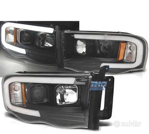 FARI PER DODGE RAM 02-06 TUBO LED NERO