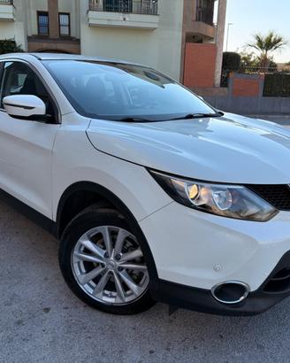 Nissan Qashqai 1.6 dCi 4WD Tekna Euro6B Full Perfe