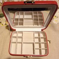 Carpisa  portagioie  in simil pelle rossa