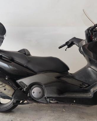 Yamaha T Max - 2006