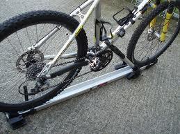 Coppia Portabici Thule 510 + Adattatori Barre