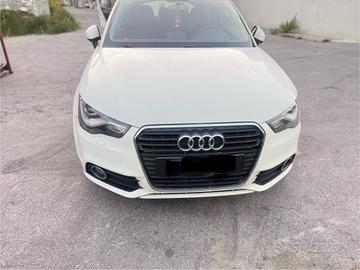 Ricambi Audi A1 1.6 cay solo per ricambi