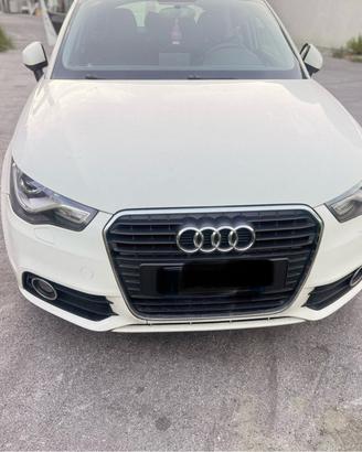 Ricambi Audi A1 1.6 cay solo per ricambi