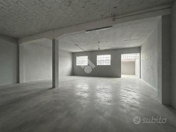 LABORATORIO A MONTEBELLUNA