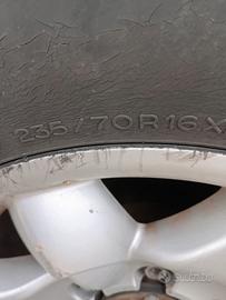 Gomme fuoristrada 235/70/16 nuove