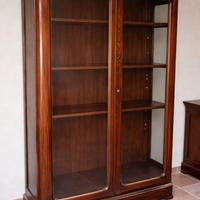 Vetrina in legno - stile classico -