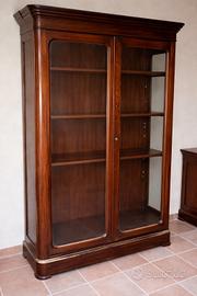 Vetrina in legno - stile classico -