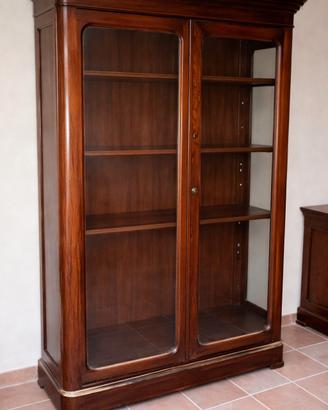 Vetrina in legno - stile classico -