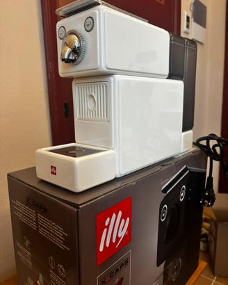Illy x-caps