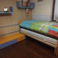 Cameretta con letfo a scomparsa e armadio