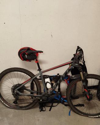 Bici Mountain bike Scott aspect 910