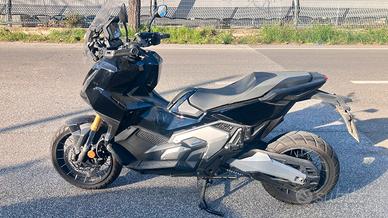 Honda X-ADV750 35Kw