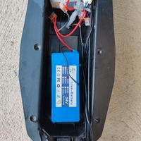 Monopattino Uber scoot S300