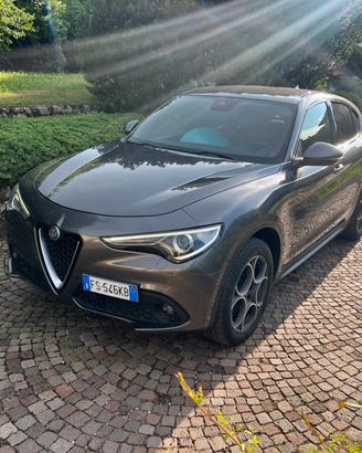Alfa Romeo Stelvio 2.2 Turbodiesel 210 CV AT8 Q4 S