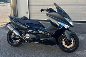 Yamaha tmax