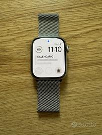 Apple Watch Series 7 Acciaio, loop maglia milanese