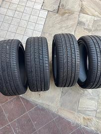 4 Gomme Pirelli P Zero 295/40 R21 – Pari al Nuovo