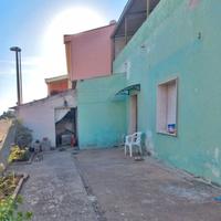 Casa indipendente in zona centrale del paese