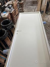 Porta 90x215 laminato effetto legno