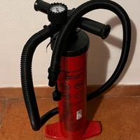 Pompa a mano Quechua